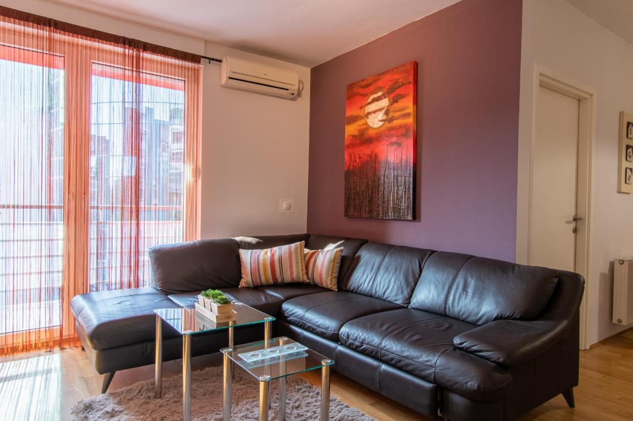 Flexible Selfcheckins 31 - Zagreb - Garage - Loggia - New Apartment Exterior photo